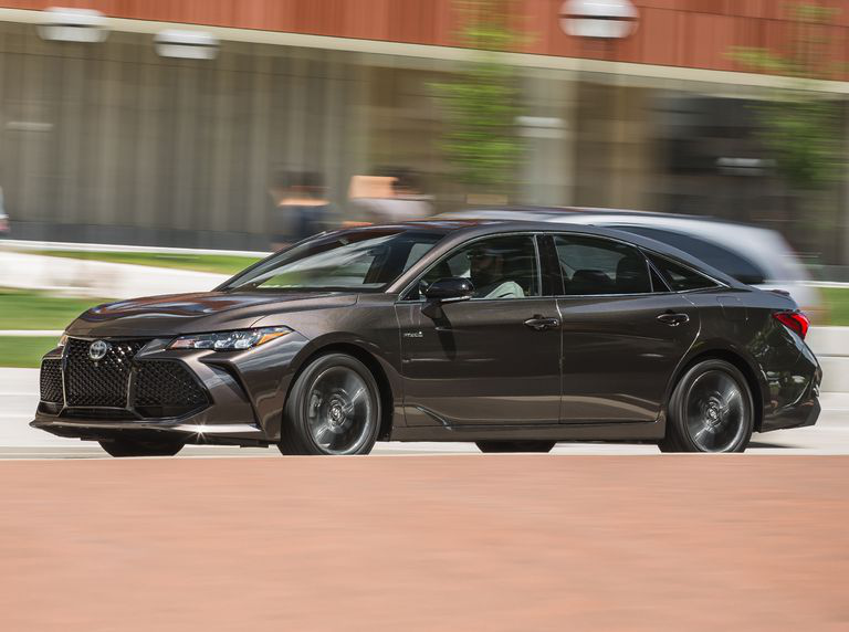 Toyota Avalon Image