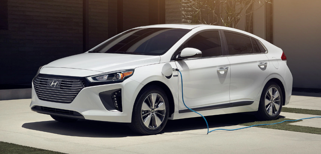 Hyundai Ioniq-Plug-In-Hybrid Image