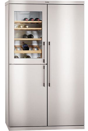 AEG Refrigerator Image